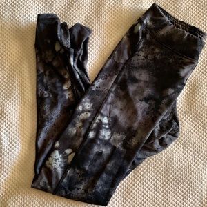 Champion Gray Patterned Leggings w/ Stirrup Heel🔹